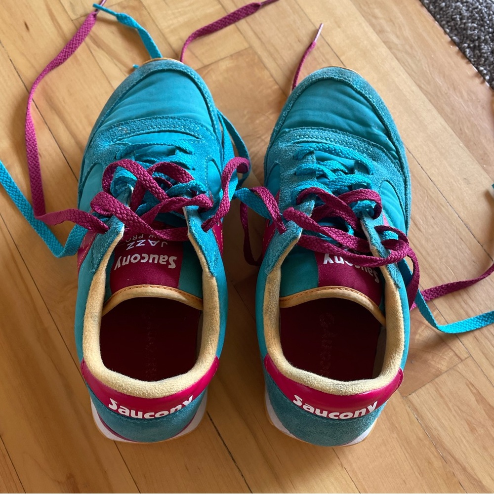 Saucony Jazz low pro Women’s shoes size 7